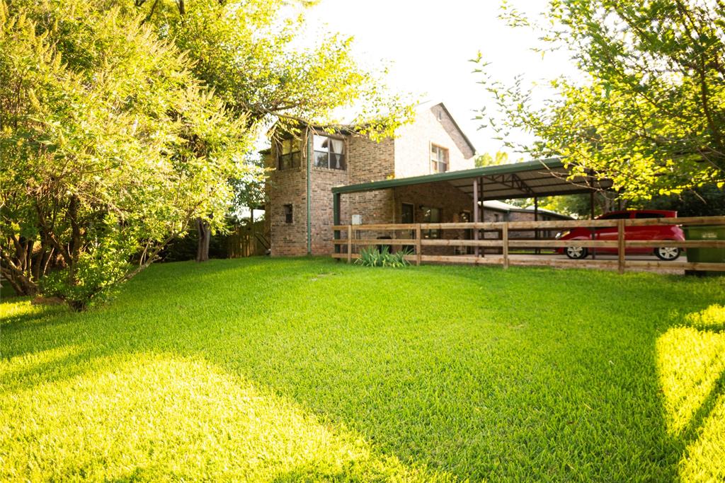 150 Private Road 4656 Property Photo 9