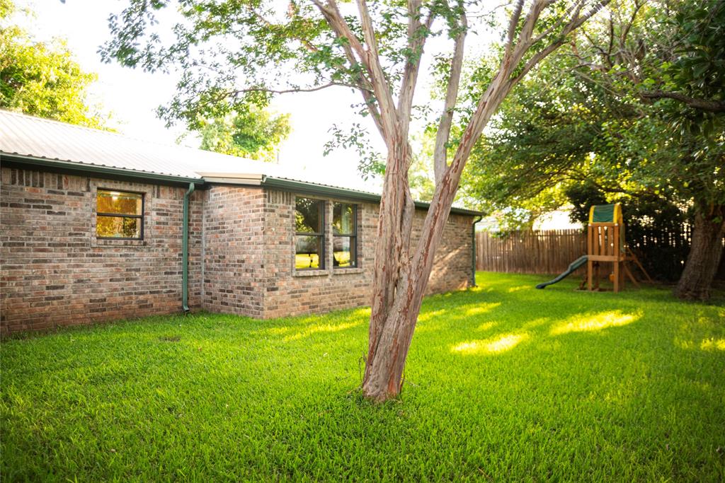 150 Private Road 4656 Property Photo 10