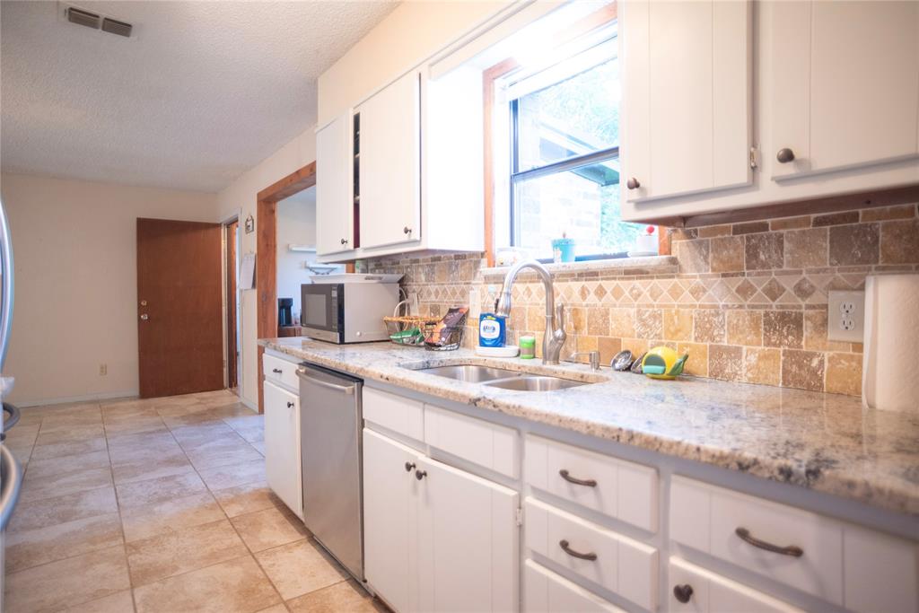 150 Private Road 4656 Property Photo 13