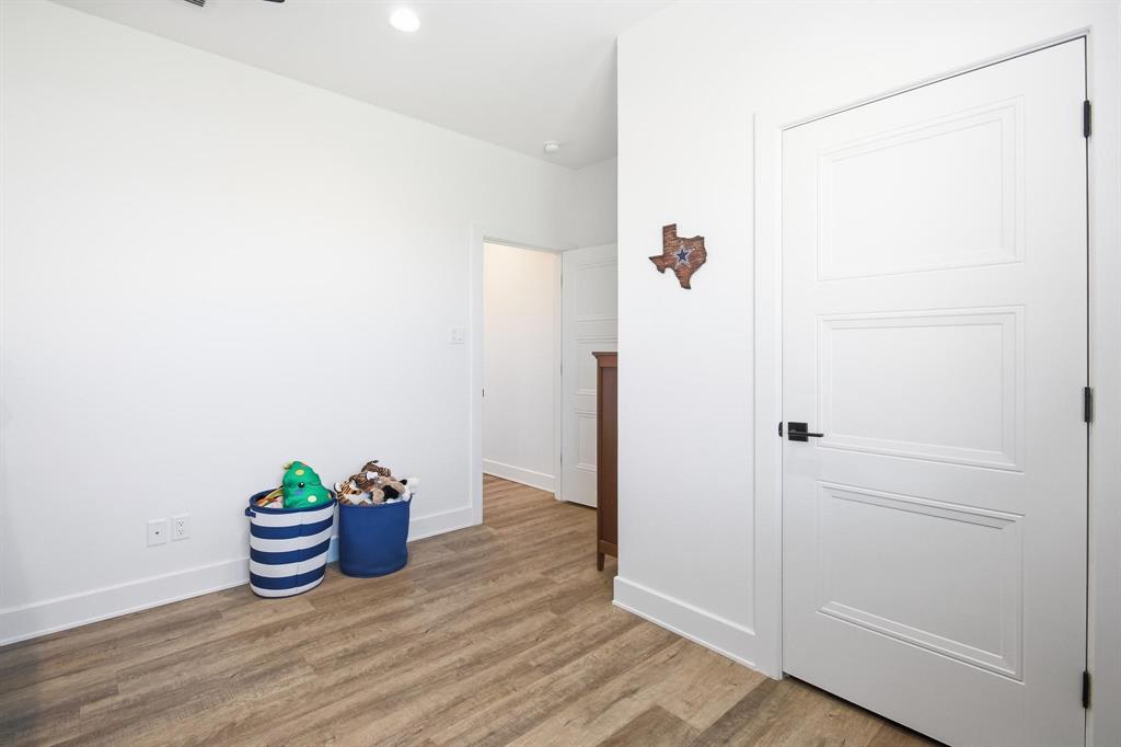 5002 Quesnel Court Property Photo 33