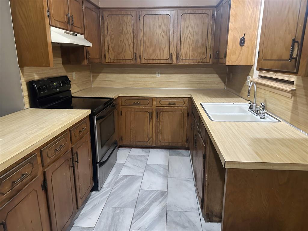 3414 Nathan Circle Property Photo 9