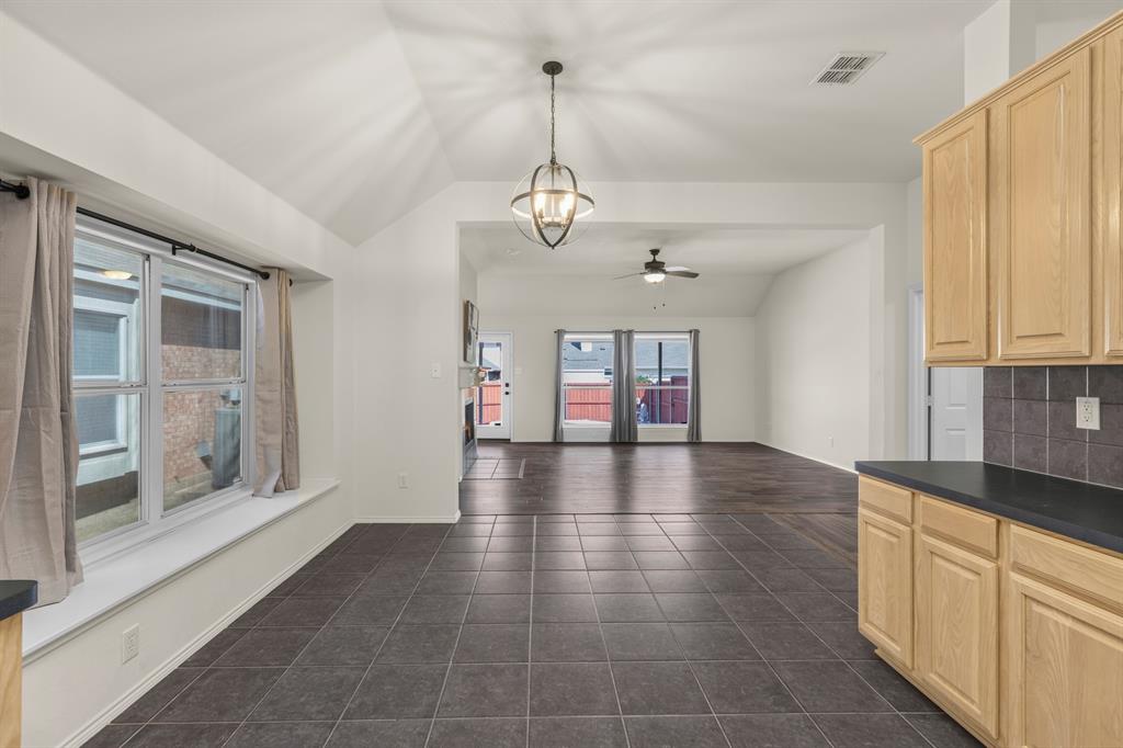 1408 Heather Brook Drive Property Photo 14