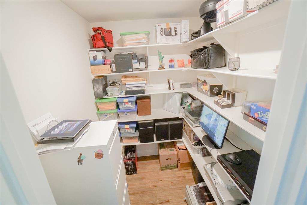 650 Finney Drive Property Photo 9