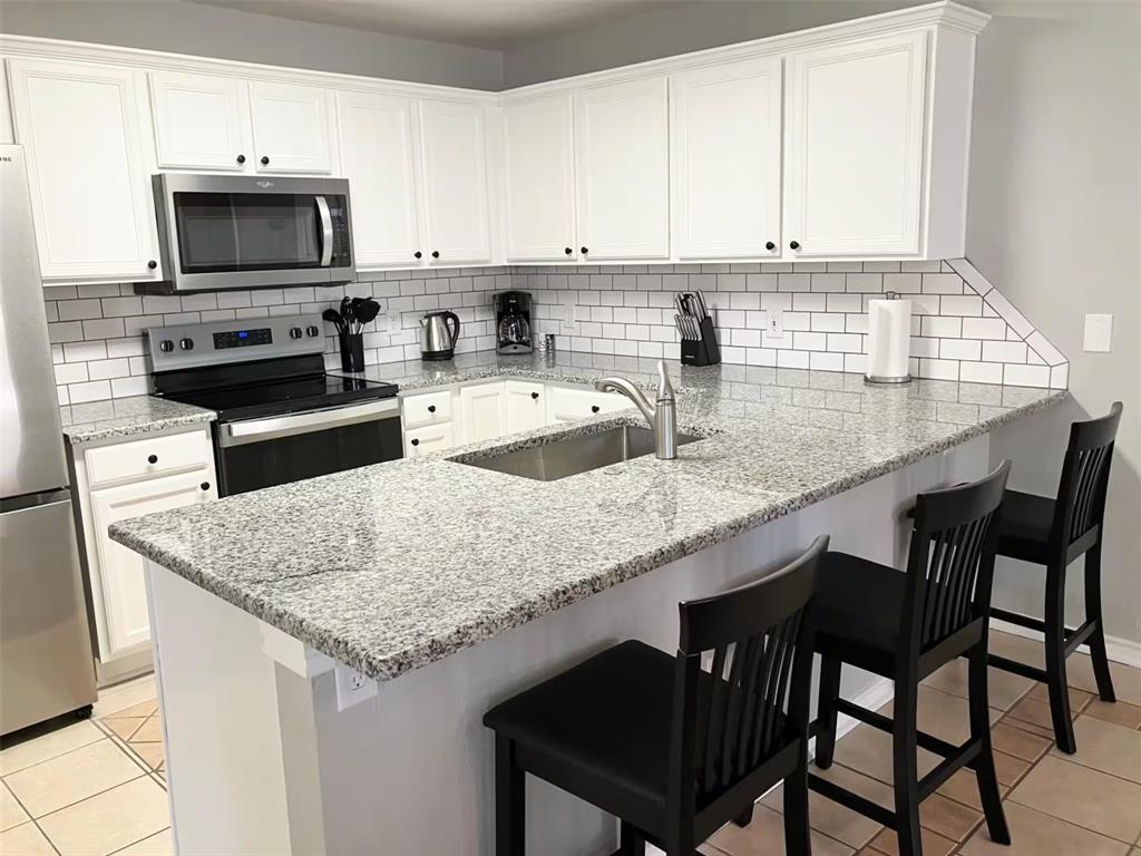 413 Shoreview Drive Property Photo 4