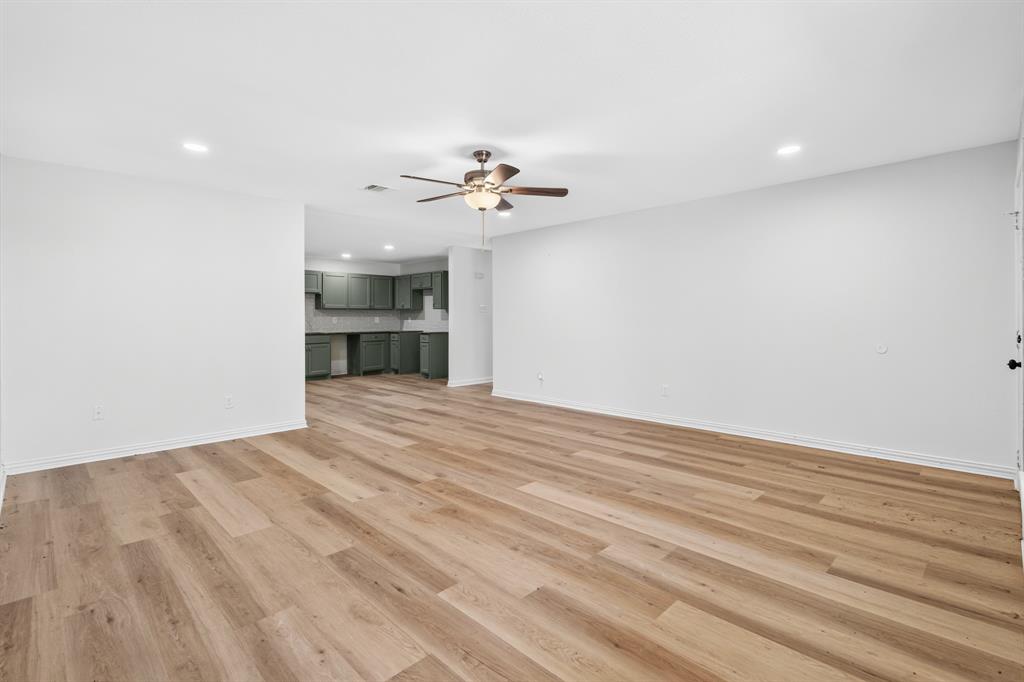 4920 S Peachtree Road Property Photo 3