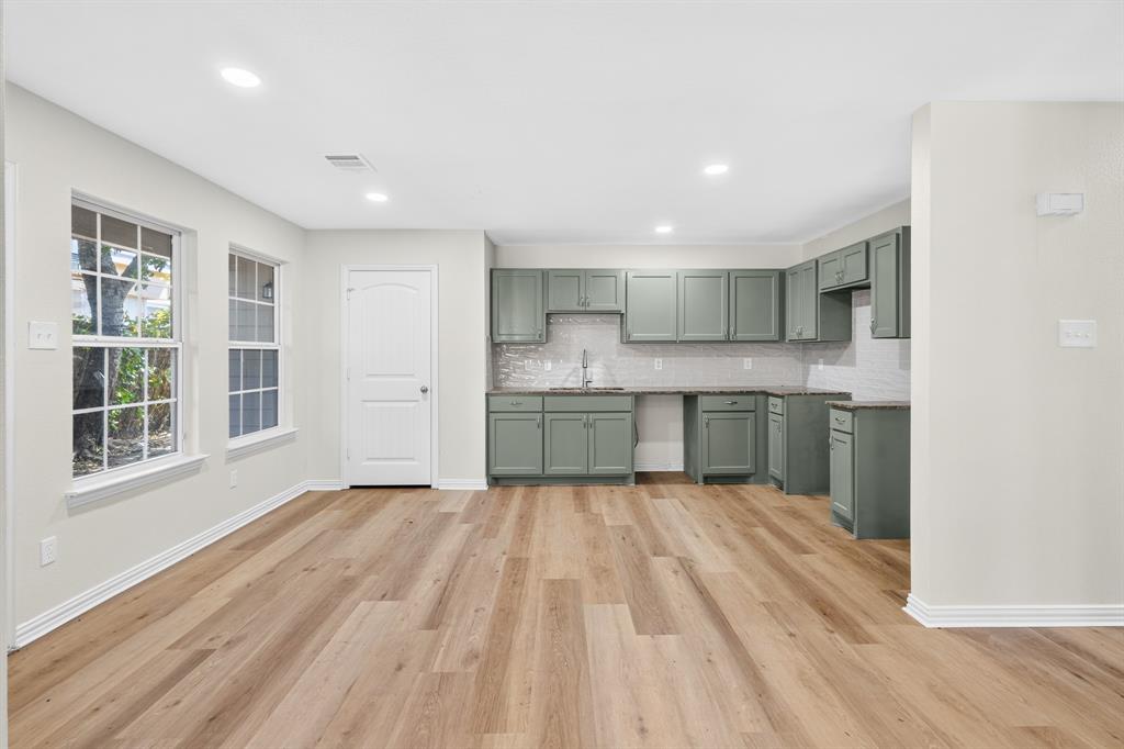 4920 S Peachtree Road Property Photo 5