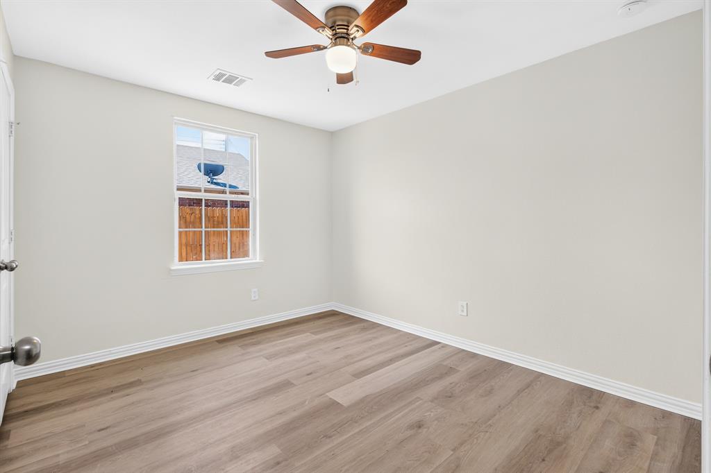 4920 S Peachtree Road Property Photo 7