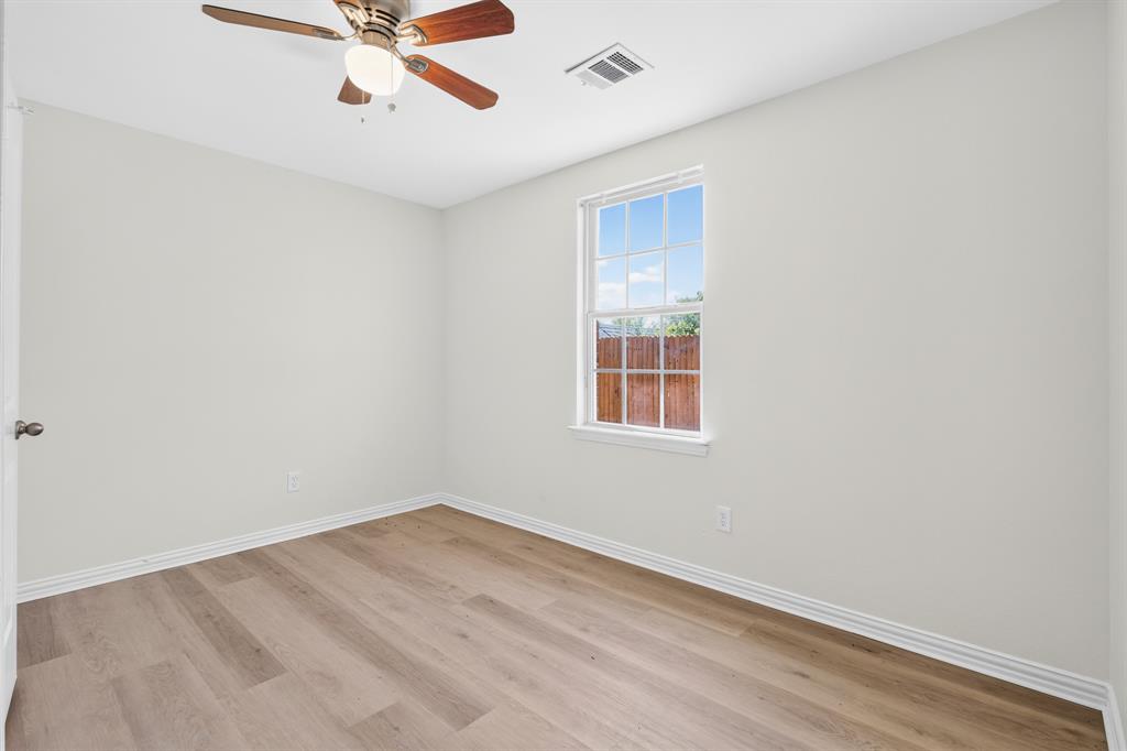 4920 S Peachtree Road Property Photo 9