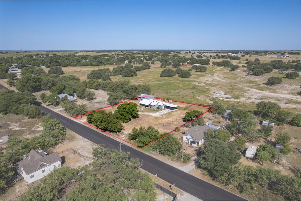 3821 Fm 590 Property Photo 2