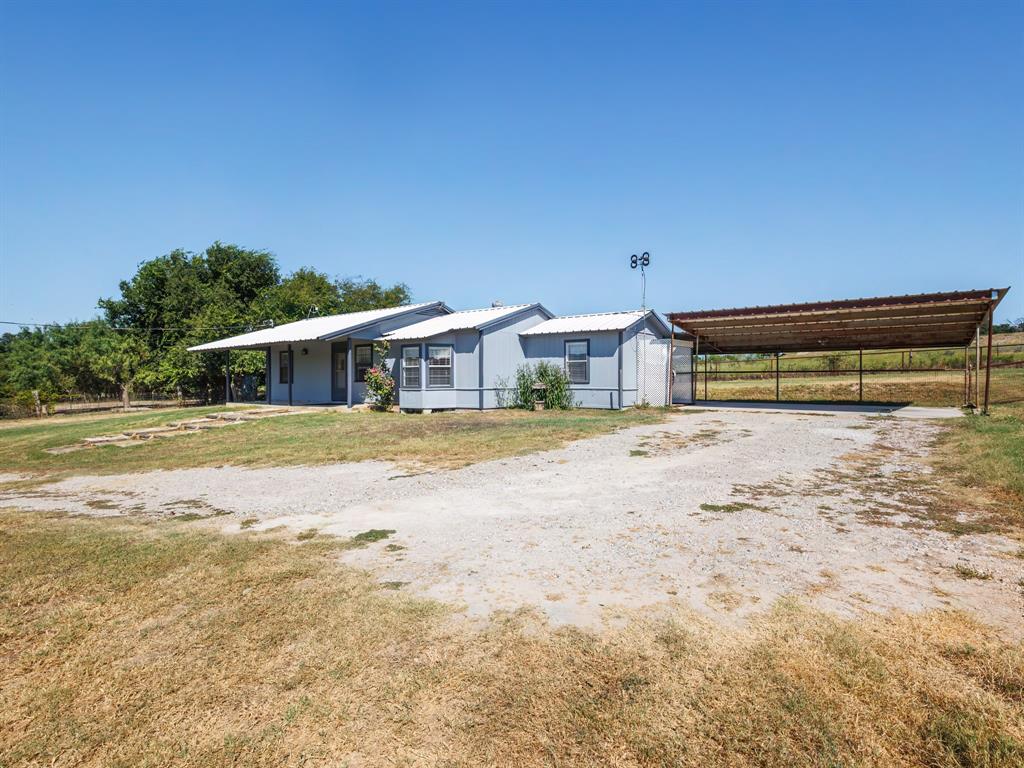 3821 Fm 590 Property Photo 3