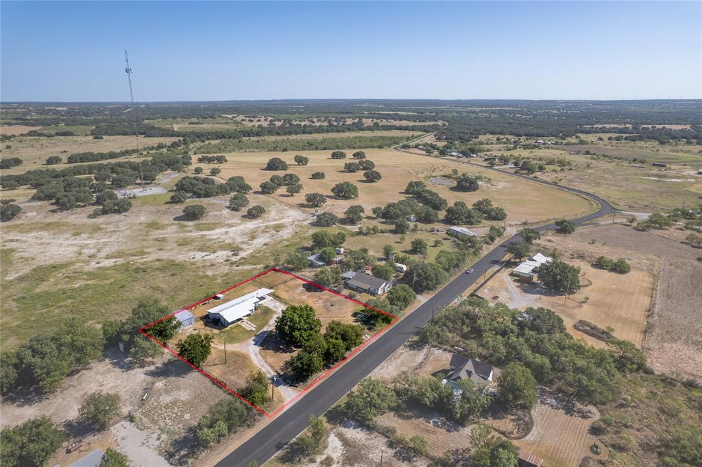 3821 Fm 590 Property Photo 10