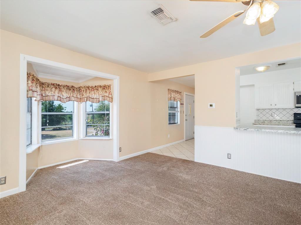 3821 Fm 590 Property Photo 14