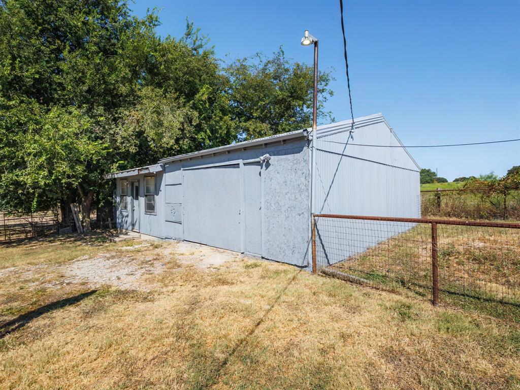 3821 Fm 590 Property Photo 32