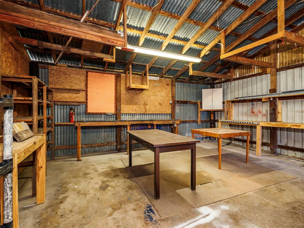 3821 Fm 590 Property Photo 35