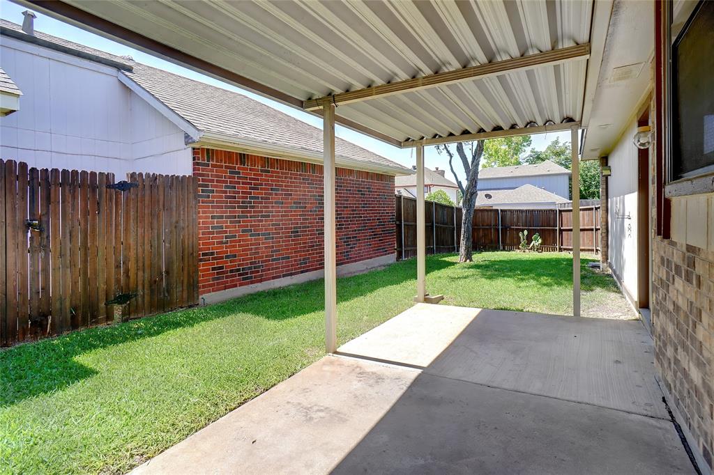 1426 Windmill Lane Property Photo 4