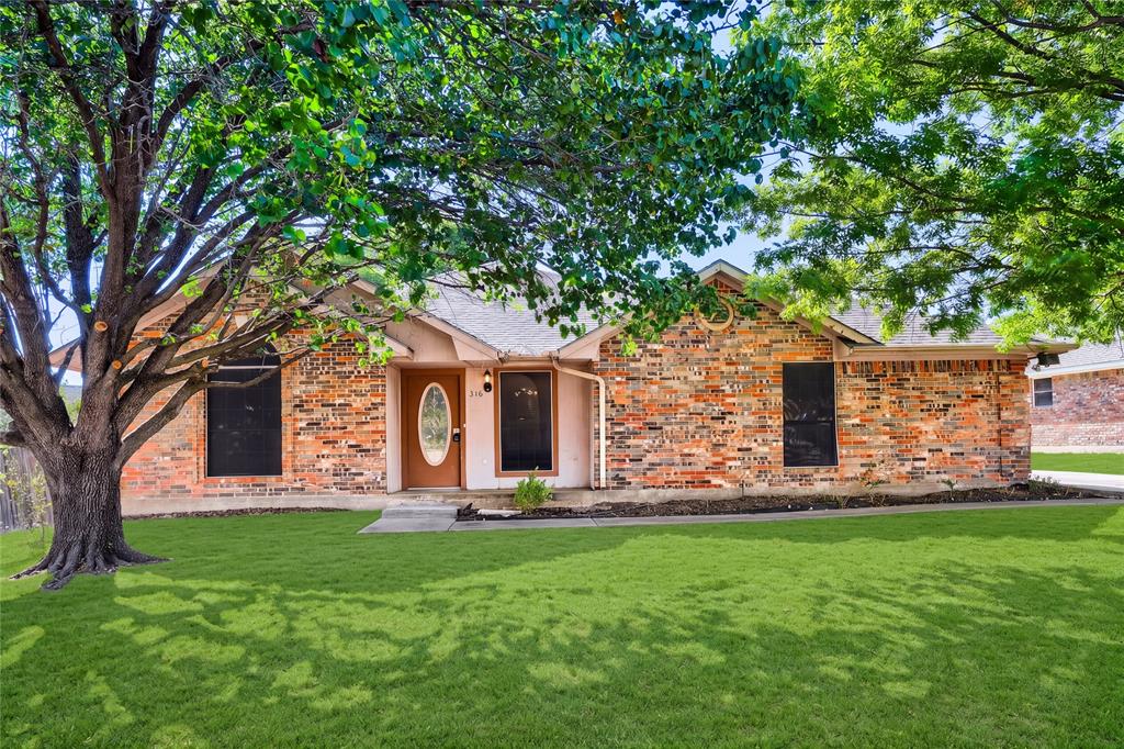 316 Peachtree Lane Property Photo 1