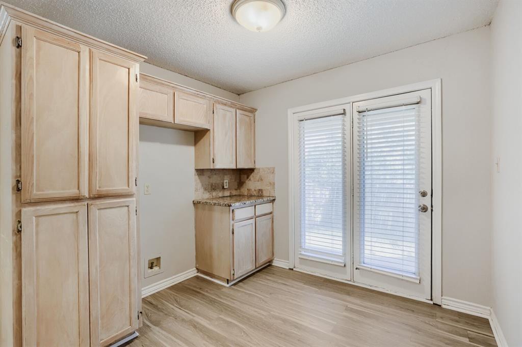 316 Peachtree Lane Property Photo 12