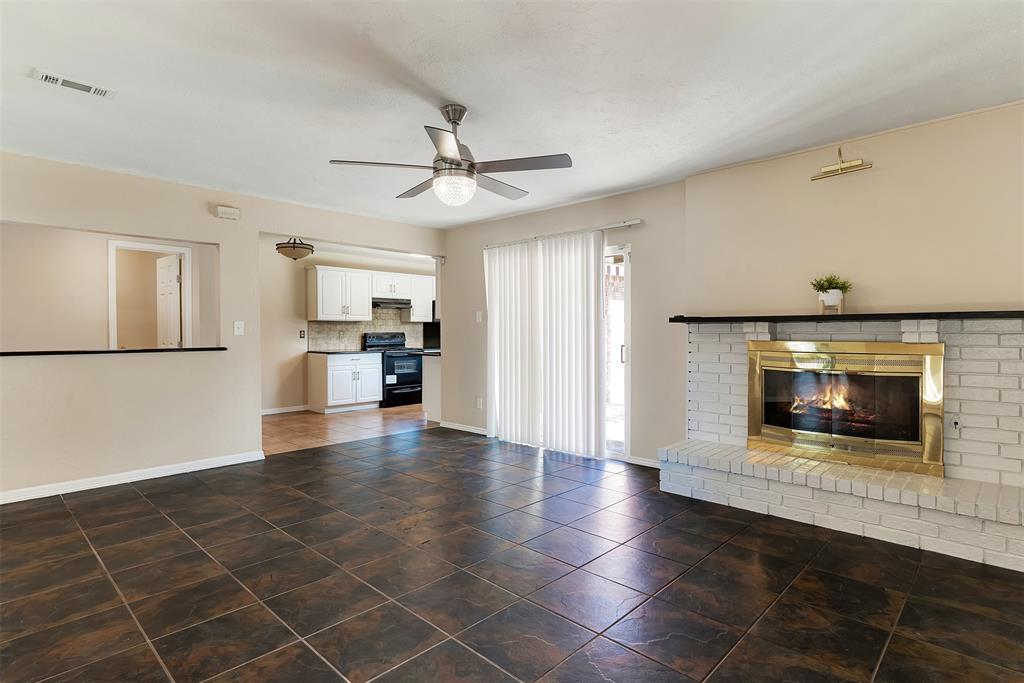 925 Lombardy Drive Property Photo 13