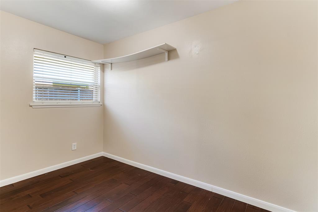 925 Lombardy Drive Property Photo 27