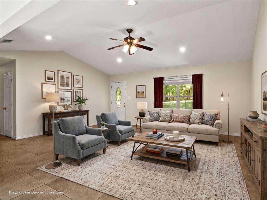 522 Cr 4245 Property Photo 5