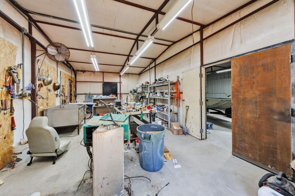 7590 Fm 1758 Property Photo 19
