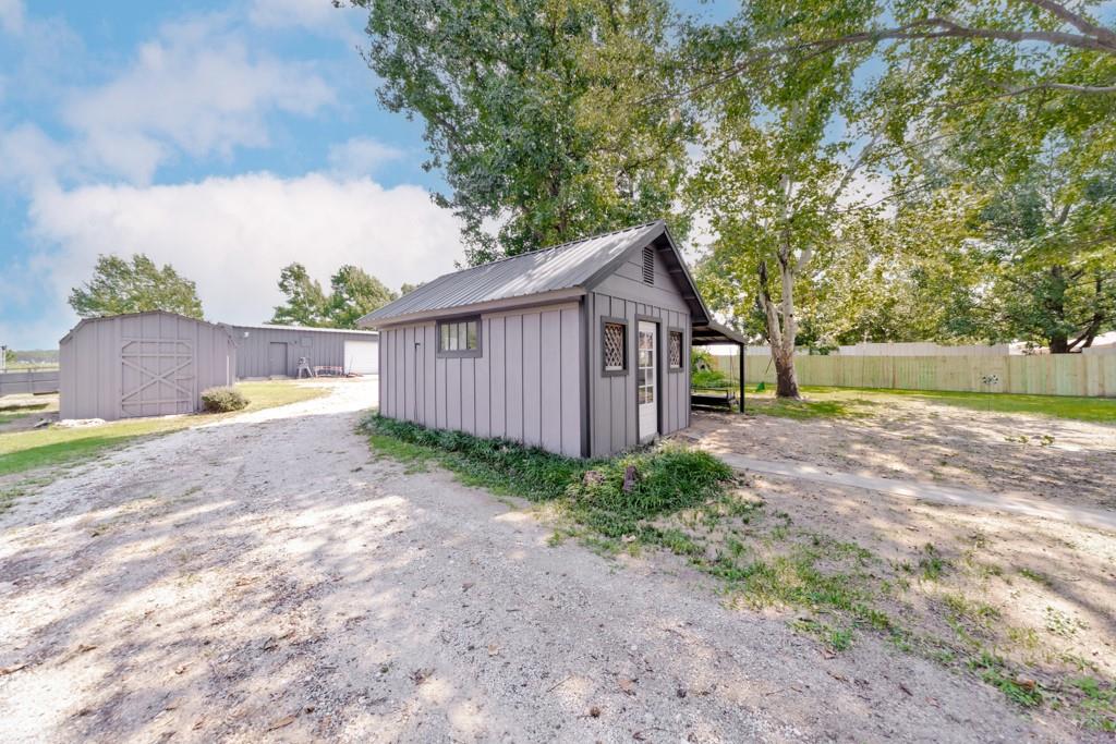 7590 Fm 1758 Property Photo 29