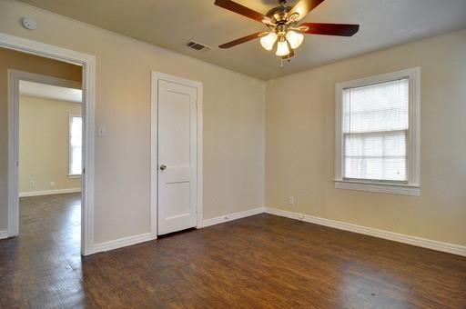 3770 Winfield Avenue Property Photo 4