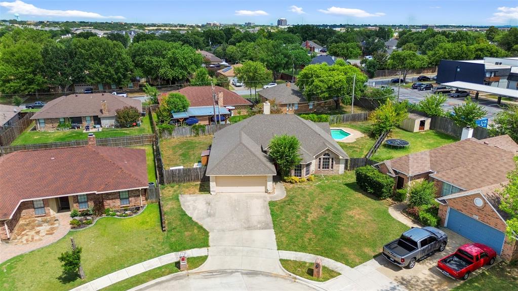 5344 Lynda Court Property Photo 1