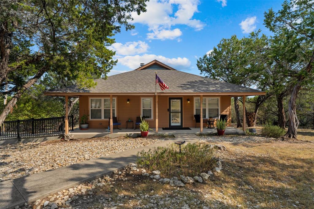 106 County Road 1506 Property Photo 1