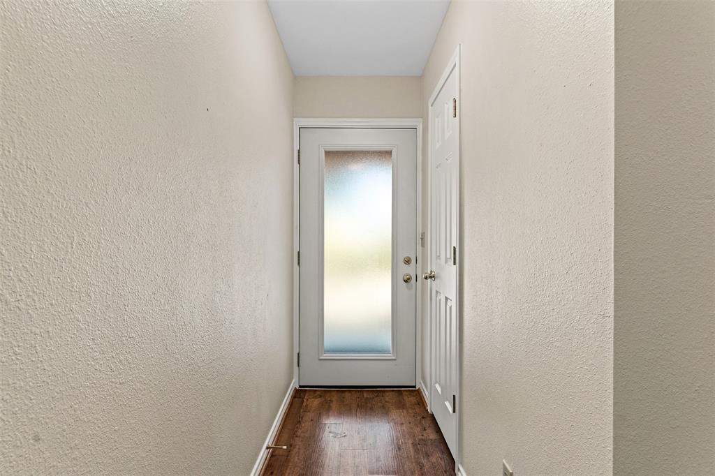 106 County Road 1506 Property Photo 6
