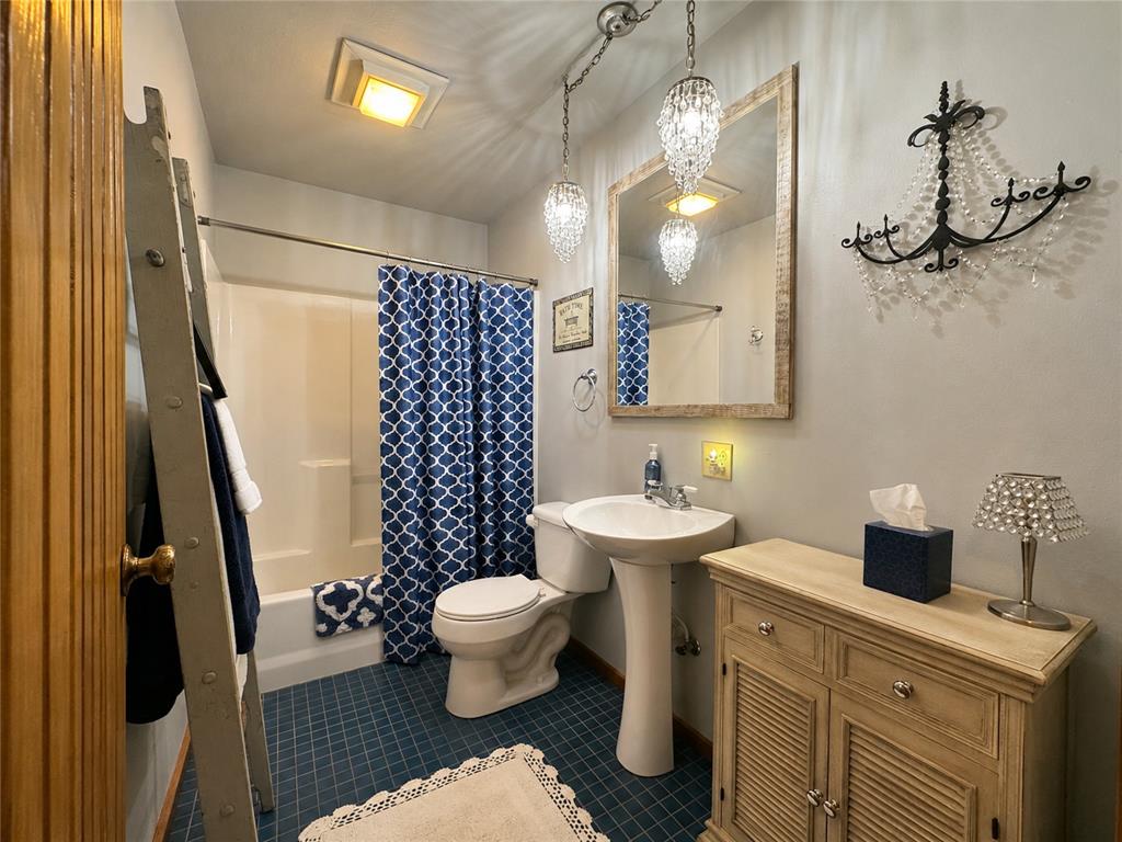 1308 W Fm 906 Property Photo 21