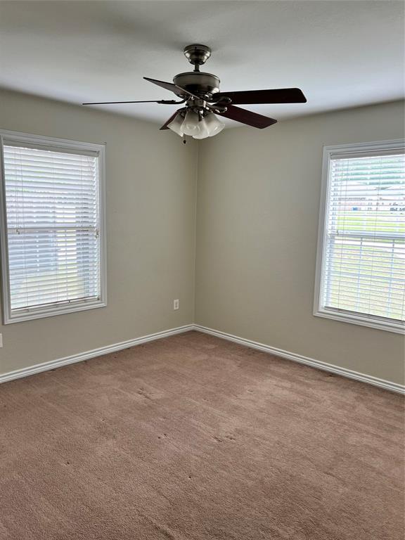 309 Baker Street Property Photo 18
