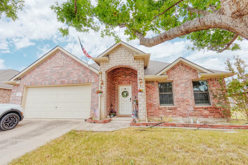 18 Pleasant Valley Property Photo 1