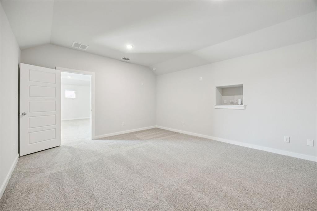 111 Fairlawn Drive Property Photo 26