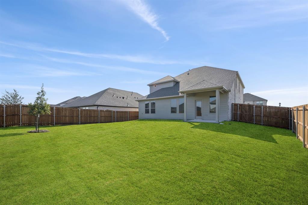 111 Fairlawn Drive Property Photo 35