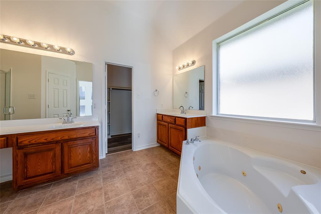9998 Planters Row Drive Property Photo 20