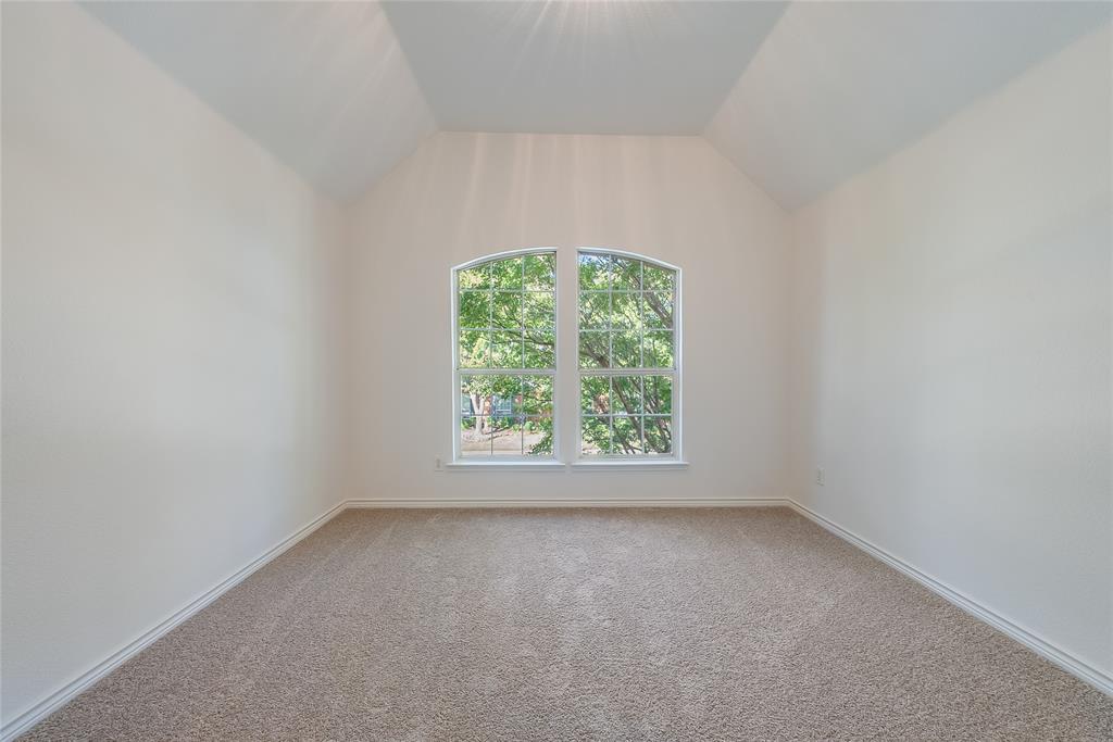 9998 Planters Row Drive Property Photo 27