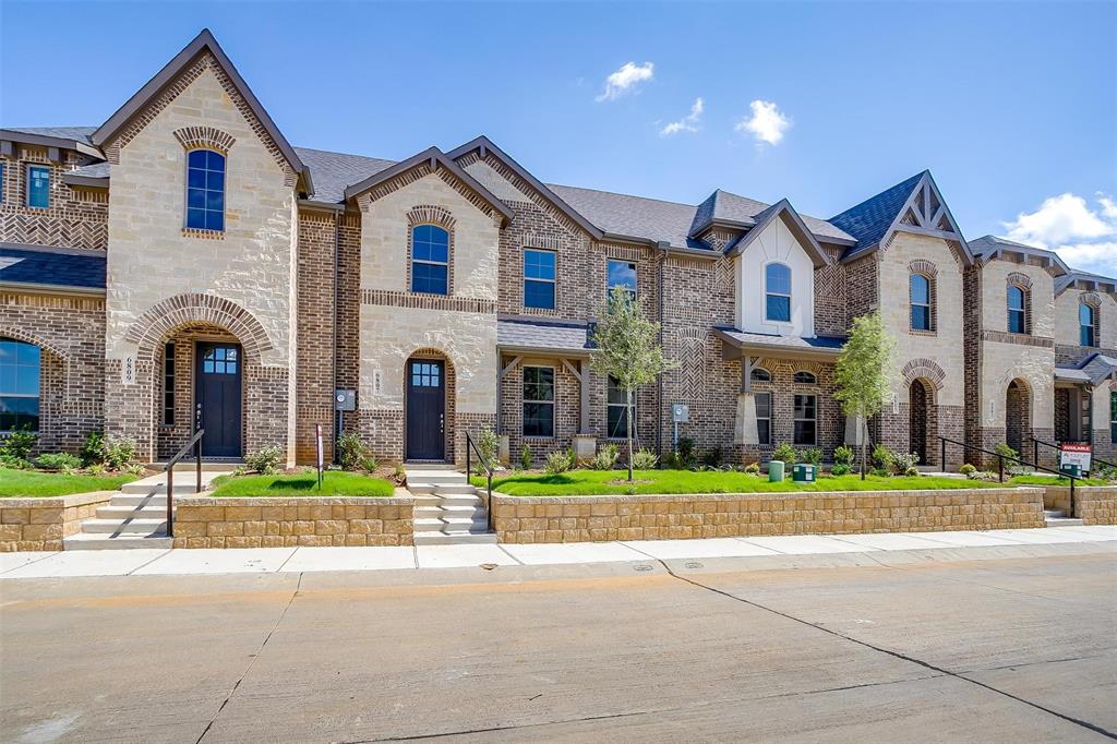 6916 Houndstooth Place Property Photo 1