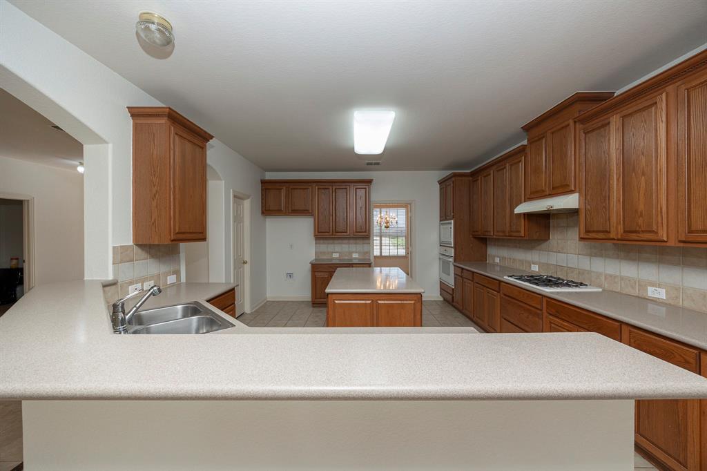 10002 River Bend Drive Property Photo 18