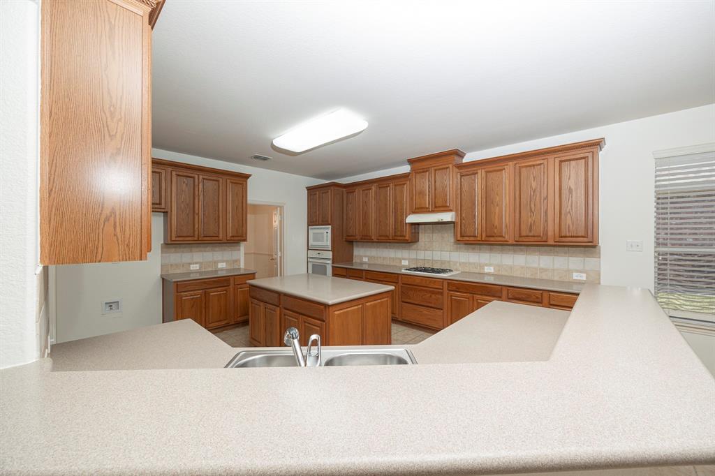 10002 River Bend Drive Property Photo 19