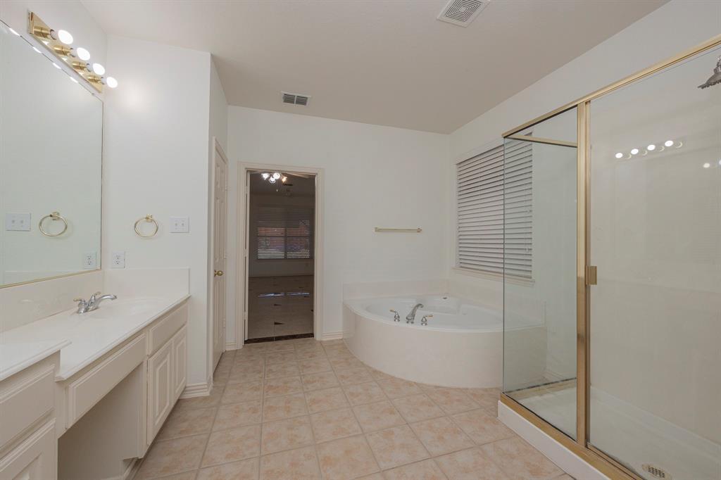 10002 River Bend Drive Property Photo 28