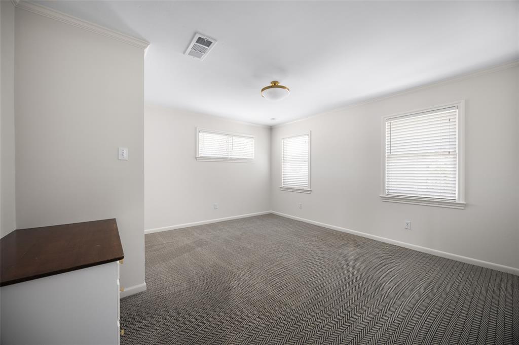 3813 Purdue Avenue Property Photo 16