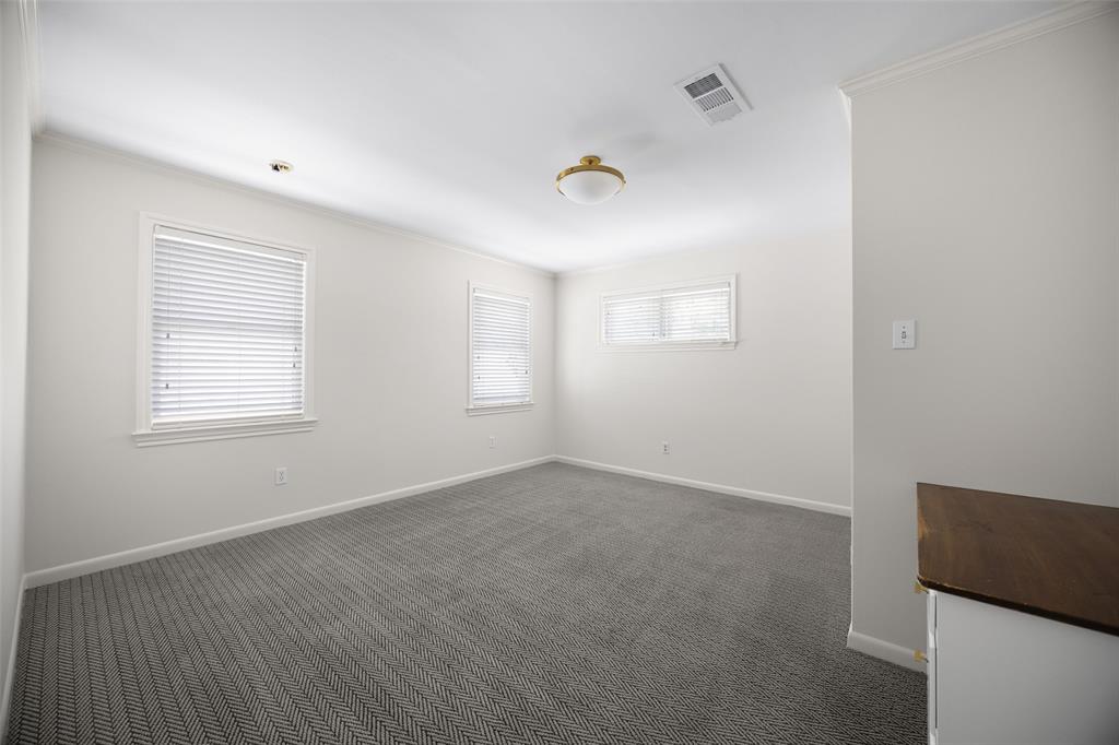 3813 Purdue Avenue Property Photo 17