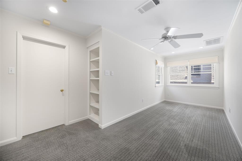 3813 Purdue Avenue Property Photo 18