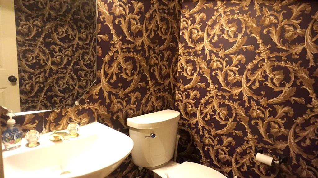 1200 Winnipeg Drive Property Photo 7