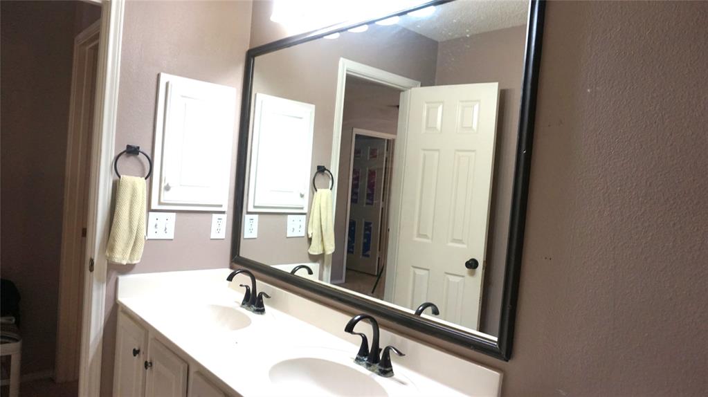 1200 Winnipeg Drive Property Photo 10