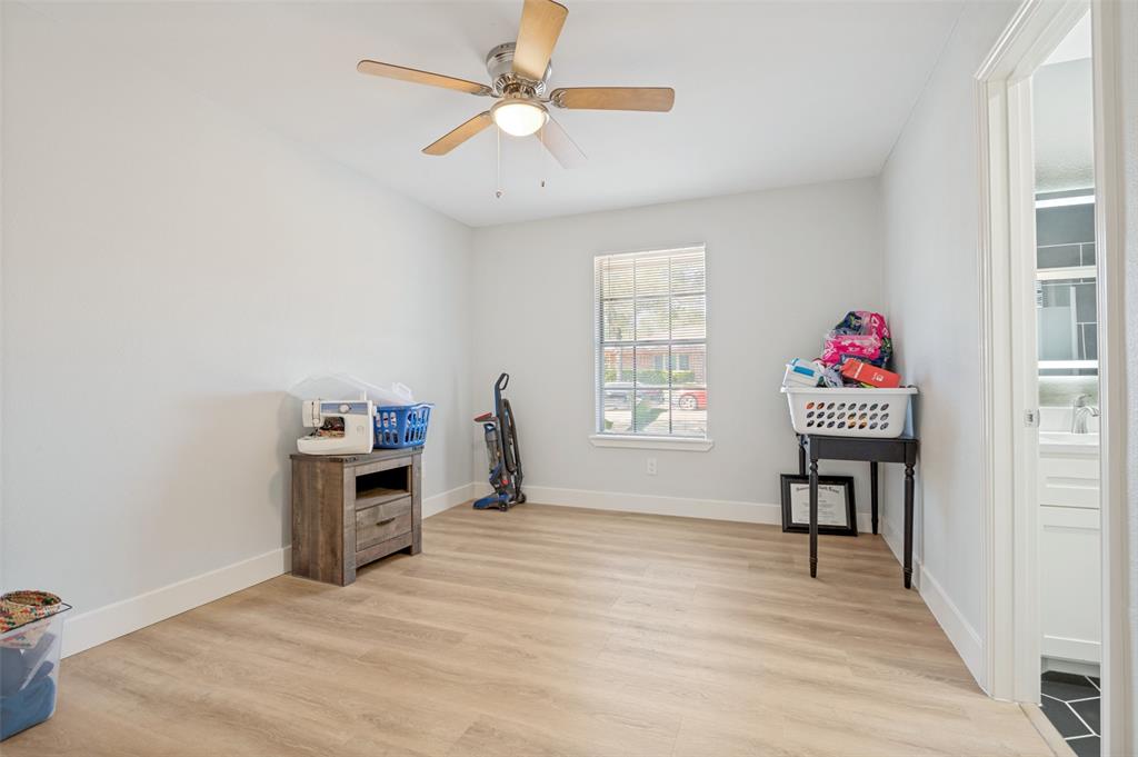 948 Briarcove Place Property Photo 19