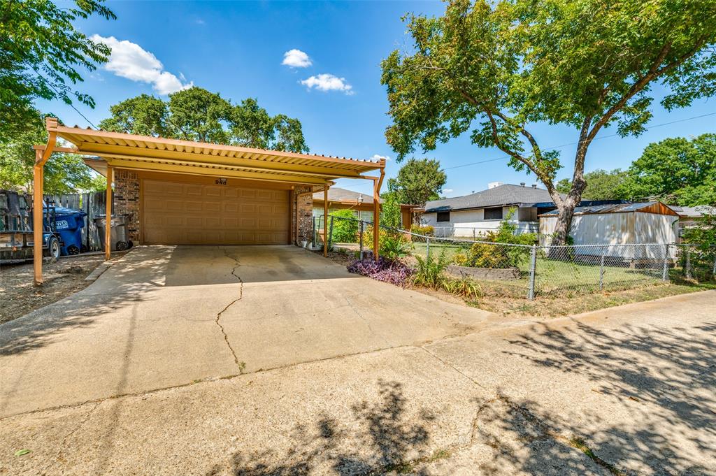 948 Briarcove Place Property Photo 25