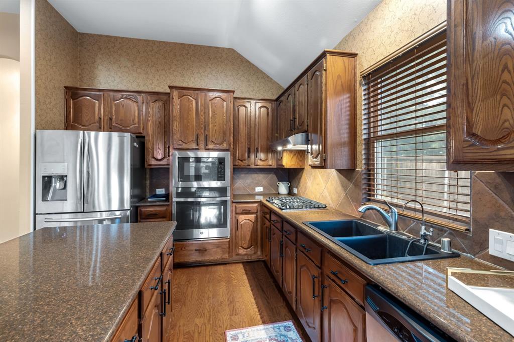 2600 Oakland Hills Drive Property Photo 7