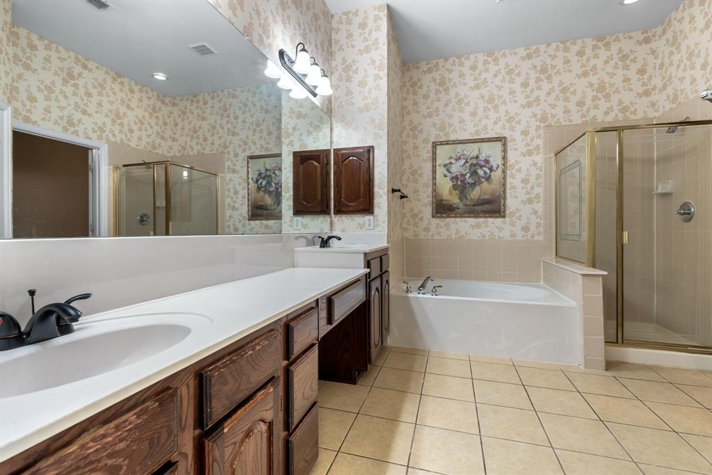 2600 Oakland Hills Drive Property Photo 12